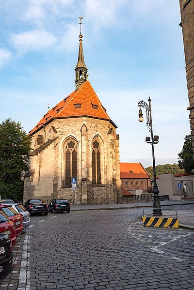 File:Anežská, Malá Klášterní Praha, Staré Město 20170908 001.jpg