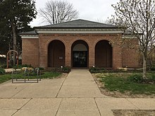 Glencarlyn Branch Library Arlington Glencarlyn Branch Library 2018a.jpg
