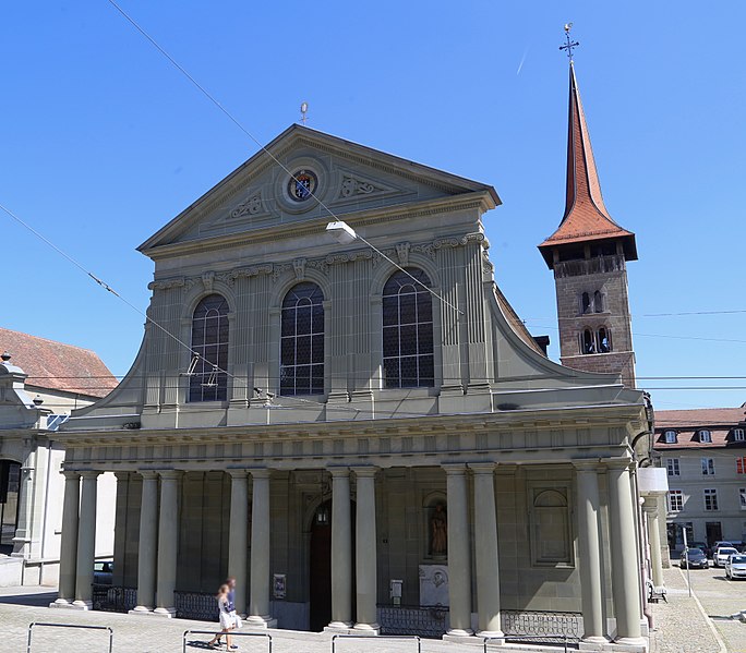 File:Basilique Notre-Dame Fribourg-1.jpg