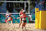 Deutsch: Beachvolleyball bei den Olympischen Jugendspielen 2018; Tag 8, 14. Oktober 2018; Mädchen, Achtelfinale – Bolivien-Puerto Rico 0:2 (18–21/18–21 ) English: Beach volleyball at the 2018 Summer Youth Olympics at 14 October 2018 – Girls Round of 16 – Bolivia-Puerto Rico 0:2 (18–21/18–21 )