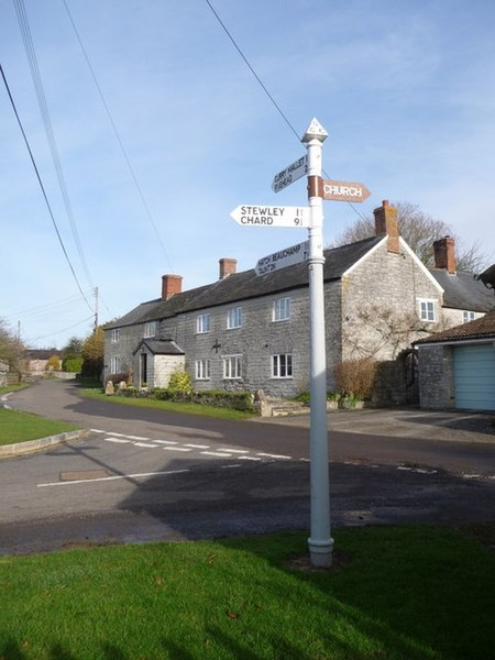 File:Beercrocombe, finger-post and cottages - geograph.org.uk - 1132724.jpg