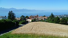 Belmont-sur-Lausanne and Lake.JPG
