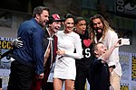 Thumbnail for File:Ben Affleck, Ezra Miller, Gal Gadot, Ray Fisher, Jason Momoa &amp; Chris Hardwick (36165031336).jpg