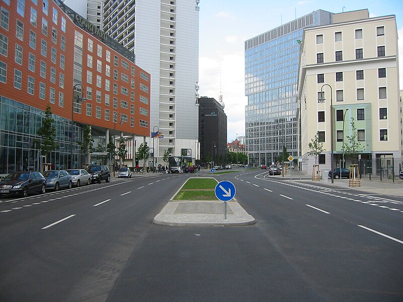 File:Berlin-Mitte Axel-Springer-Straße Juni 2012.jpg