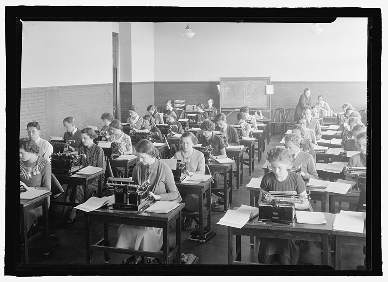 File:Bethesda, Chevy Chase School, (Md.), 1935 LCCN2016851289.jpg