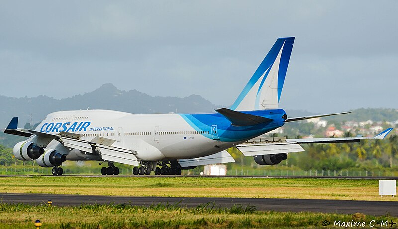 File:Boeing 747-400 (Corsair) (22435088271).jpg