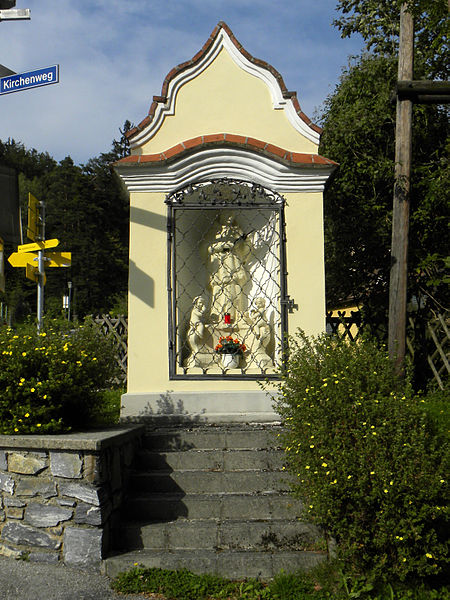 File:Breitenstein - Klamm - Nepomukkapelle.jpg