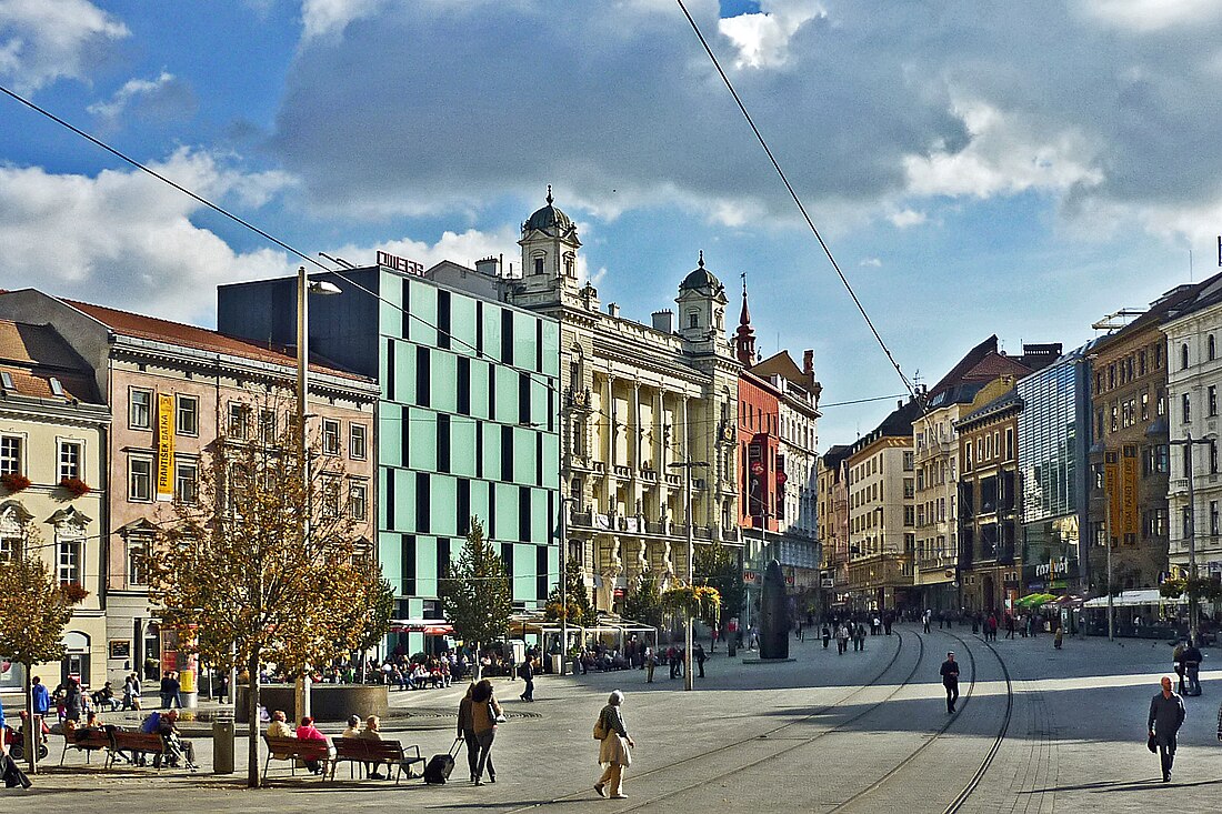 File:Brno-Freiheitsplatz2.jpg