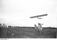 Gatower Berge: Studenten beim Segelfliegen, 1931
