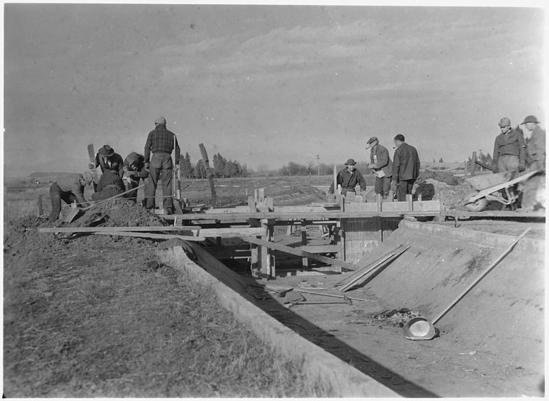 File:CCC Camp BR-78 Orland Project, California, "Check under construction on Lateral 100." - NARA - 293582.jpg