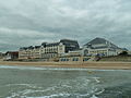 Ensemble Grand Hôtel et casino depuis la mer.