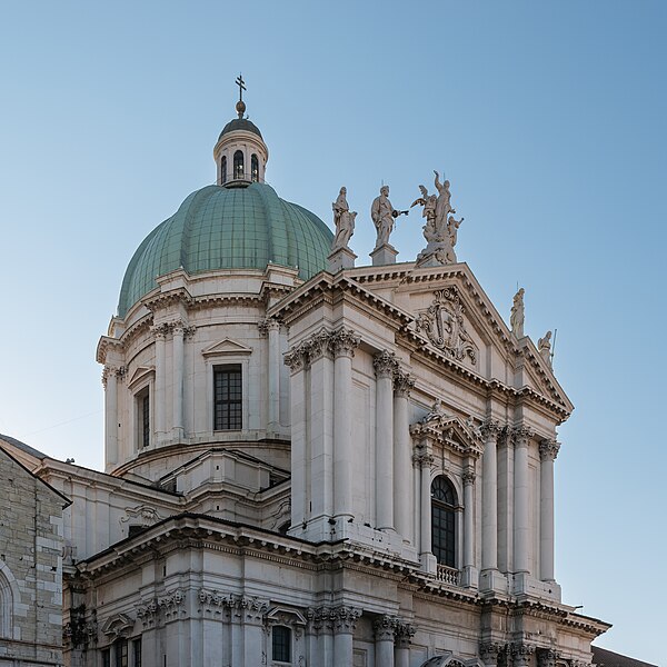 File:Cathedral of Brescia (9).jpg