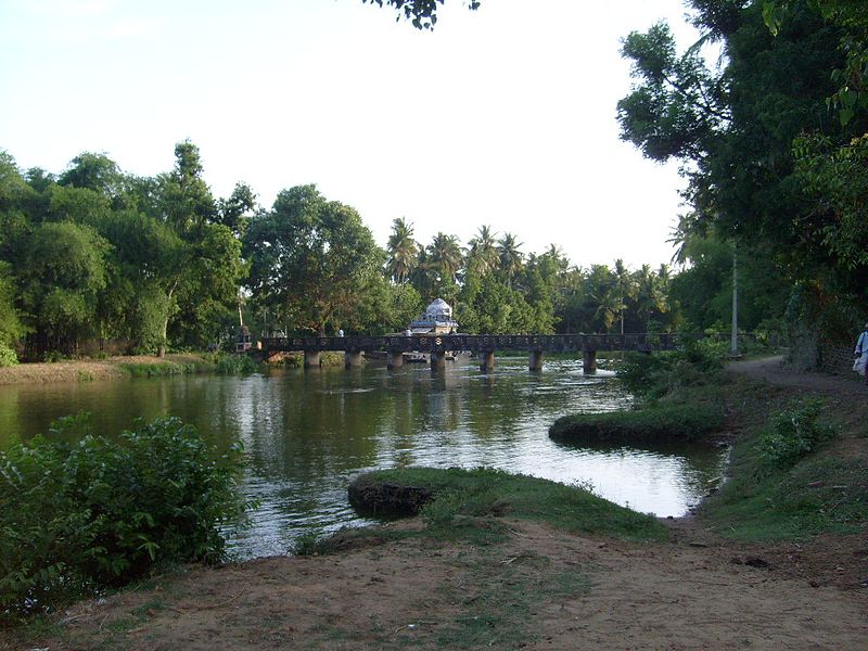 File:Cauvery Bridge Thiruvalangadu.jpg