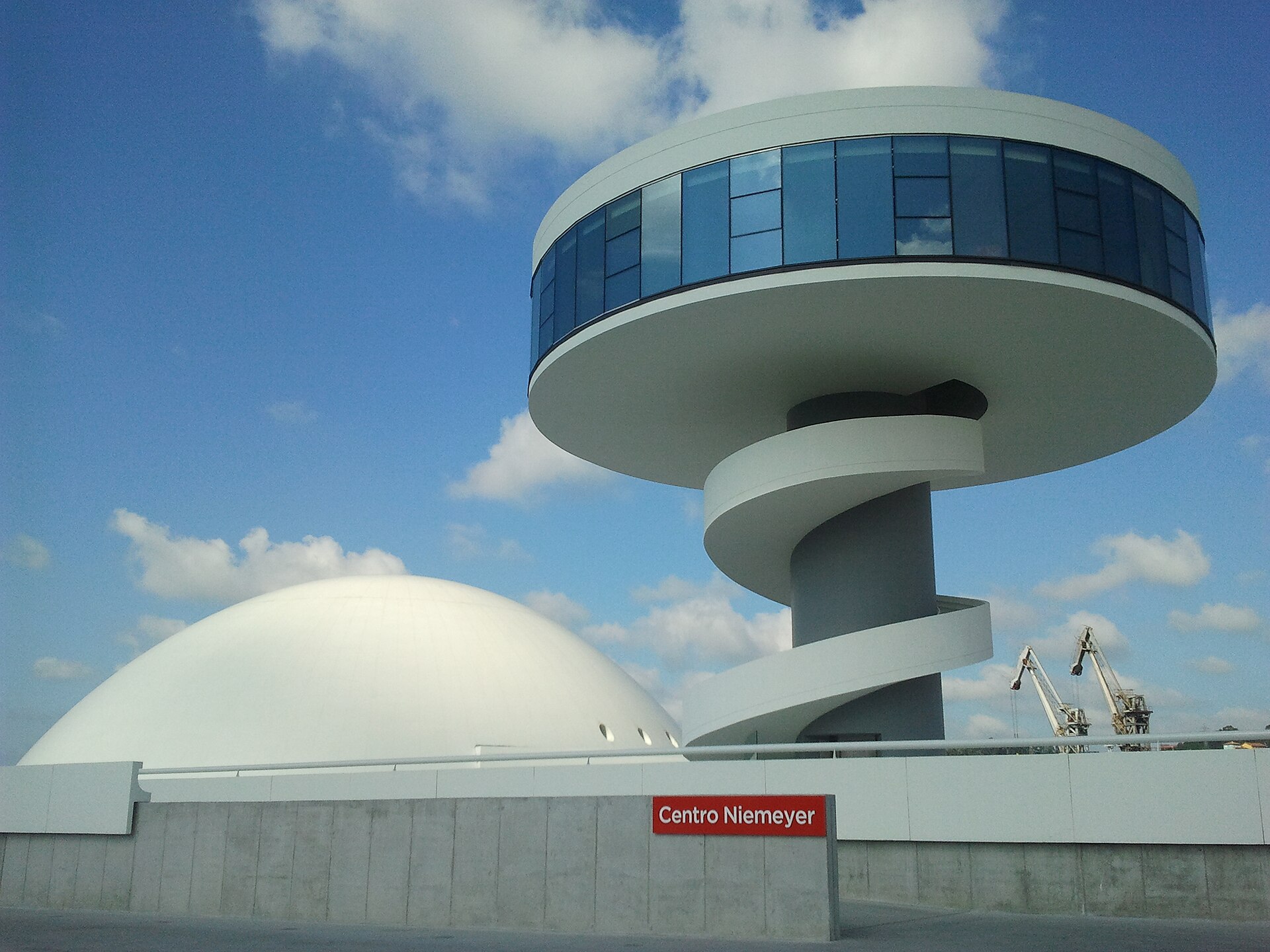 Obras de arquitectura moderna en españa centro niemeyer avilés que ver en españa 