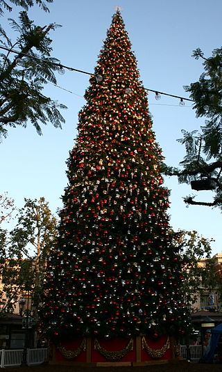 <span class="mw-page-title-main">Grove Christmas Tree</span> Christmas tree in Los Angeles, California, USA