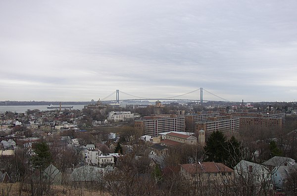 A view over Clifton with Verrazzano-Narrows Bridge in the background.