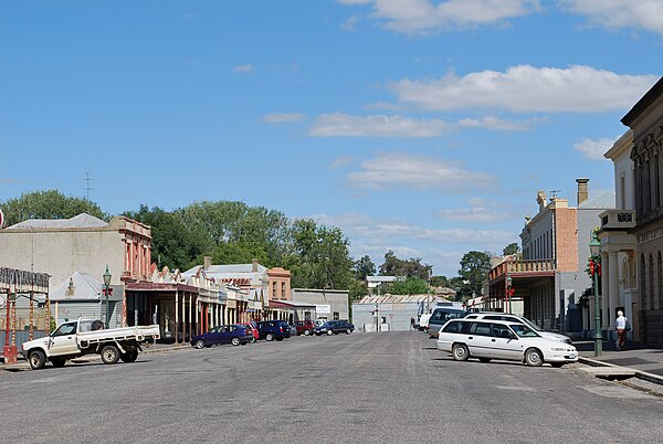 Main street of Clunes