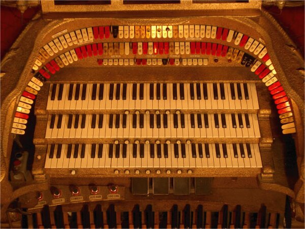 Console of the 3/13 Barton Theatre Pipe Organ at Ann Arbor's Michigan Theatre