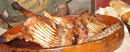 Cordero asado.JPG