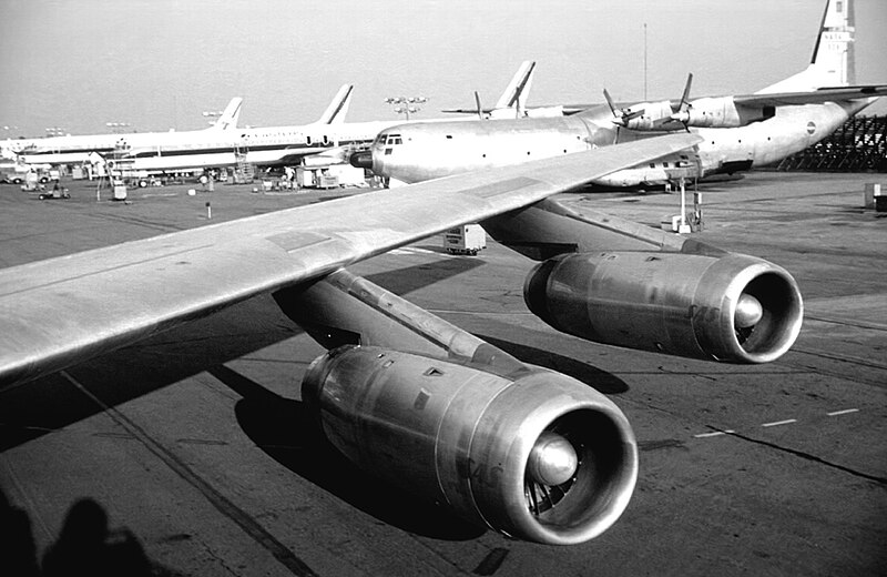 File:DC-8-62, SAS first DC-8-62 before take off 1967-04-03 to Stockholm from Long Beach, California.jpg