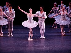 Darcey Bussell, curtain call for Theme and Variations.jpg
