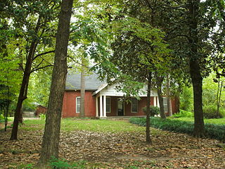 <span class="mw-page-title-main">Berry House (Dardanelle, Arkansas)</span> Historic church in Arkansas, United States