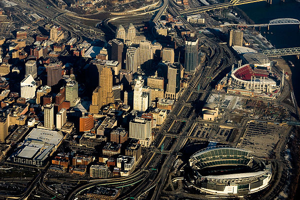 Downtown Cincinnati in 2009, with Fort Washington Way running from center bottom to top-right.