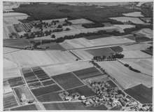 Aerial view (1964) ETH-BIB-Satigny-LBS H1-025226.tif
