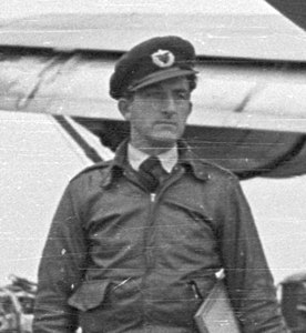 Einar Stang (1898–1984) maler, flyver, journalist