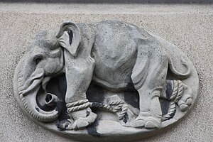 Elephant roundel by Phyllis Bone on Ashworth Laboratories, Kings Buildings, Edinburgh