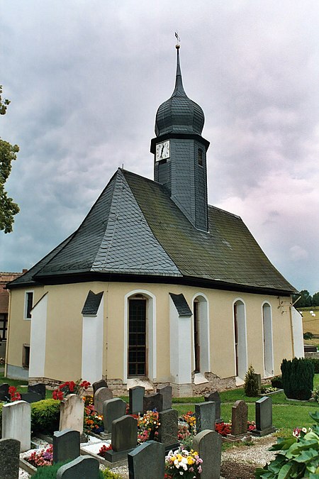 Endschütz village church