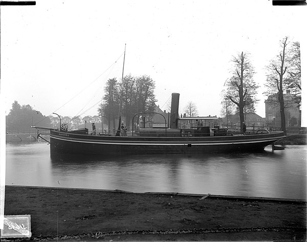 Dutch river steam-tugboat Mascotte II