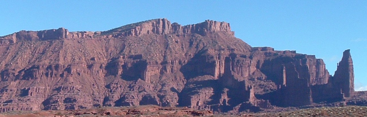 Titan Tower (Fisher Towers). Fisher Towers. Башни Фишера США.