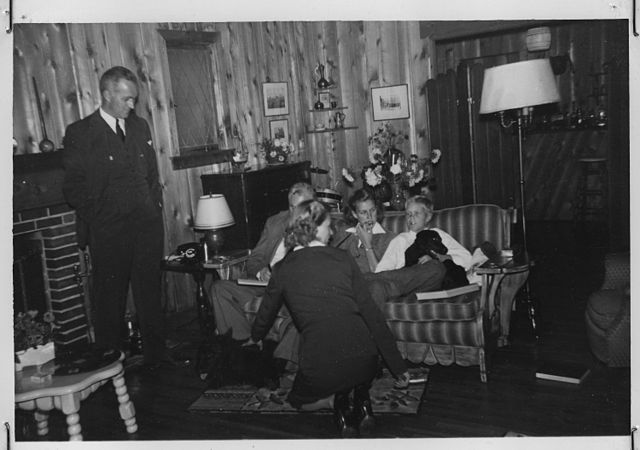 Governor Olson meets with President Roosevelt in Long Beach, September 1942