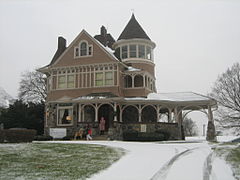 Frederick B. Townsend House bed and breakfast (1892)