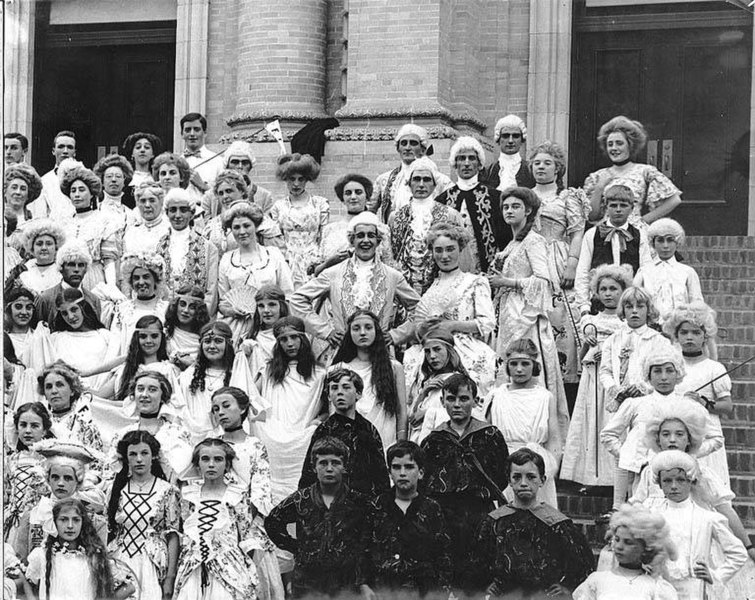 File:French Fete, Alaska Yukon Pacific Exposition, Seattle, 1909 (AYP 617).jpeg