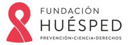 Logo Fundación Huésped, które zawiera czerwoną wstążkę i motto „prevención, ciencia, derechos”