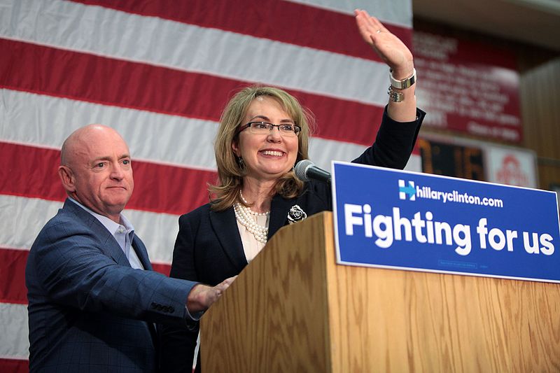 File:Gabrielle Giffords & Mark Kelly (25880187411).jpg