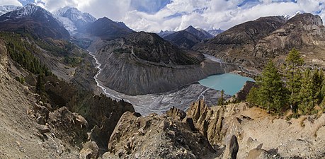 Gangapurna glacier and lake