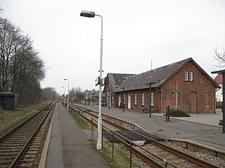 <span class="mw-page-title-main">Give railway station</span> Railway station in Give, Denmark