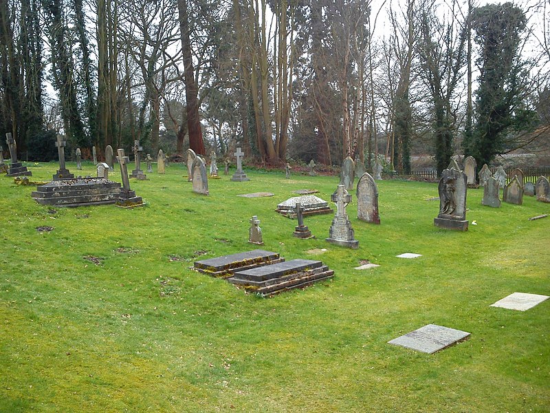 File:Great Haywood, Staffordshire - St Stephens Church - churchyard.jpg