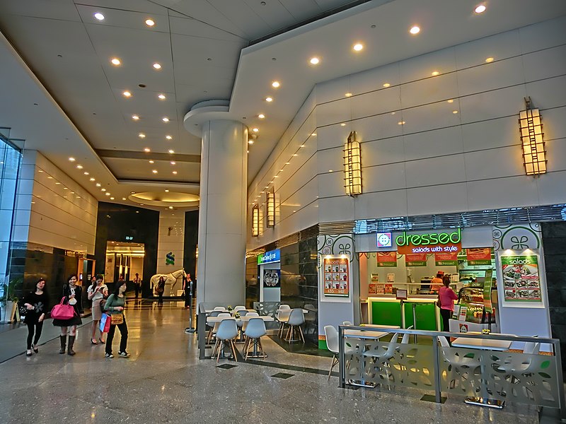 File:HK 觀塘道 388 Kwun Tong Road 創紀之城一期 Millennium City phase 1 SCBank Tower lobby Dressed restaurant April 2013.JPG