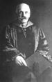 Harold Clarence Ernst (1856–1922).png