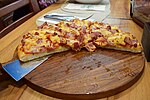 Thumbnail for File:Hawaiian Pizza in Tak.JPG