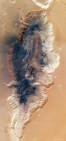 Hebes Chasma by Mars Express Hebes Chasma (10186743014).jpg
