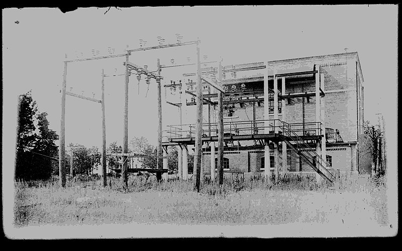 File:Hydro power station - outdoor transformers (28923908062).jpg