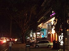 Hundred Feet Road by night Indiranagar Shopping Hundred Feet Road, Indiranagar Bangalore by night.JPG