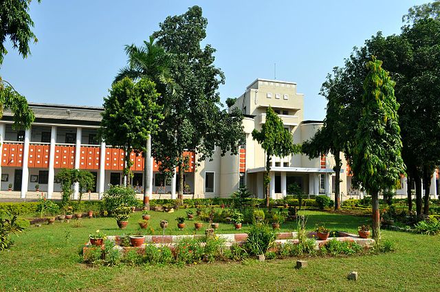 Image: Jabalpur Engineering College (JEC)'s Admin Building