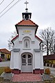 English: Chapel in the village of Jeznice, České Budějovice District, the Czech Republic. Čeština: Kaple ve vesnici Jeznice, okres České Budějovice.