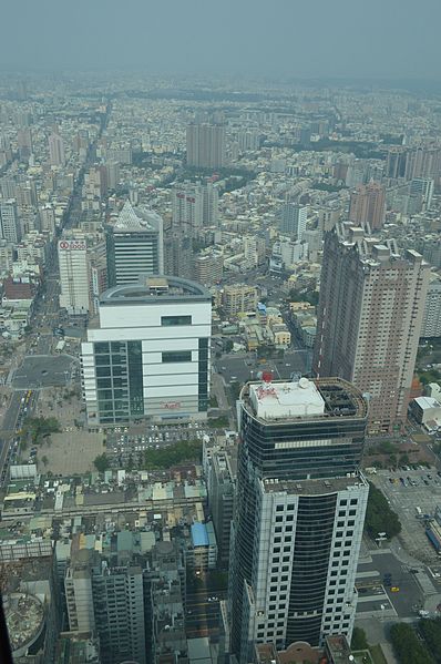 File:Kaohsiung from 85 Sky Tower (Day).jpg